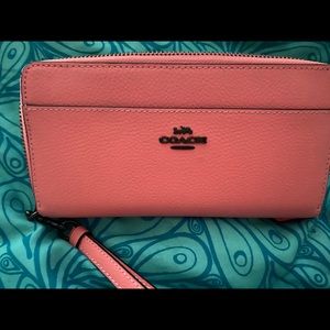Coach purse with matching wallet